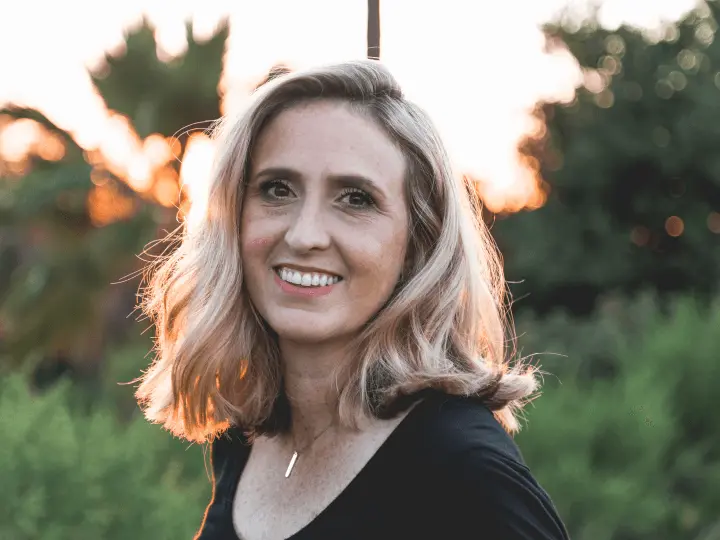 02menopauza-tunetei-premenopauza-osztrogen-tulsuly-hohullam A változókor tünetei és természetes megoldások Hormontámogatás 