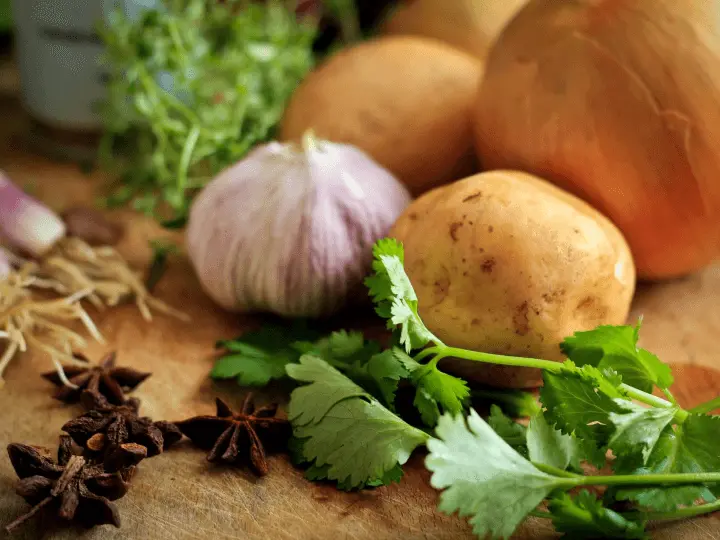 13-immunerosito-zoldsegek-hagyma-petrezselyem-fuszer A legjobb természetes immunerősítő vitaminok és gyógynövények Immunrendszer 