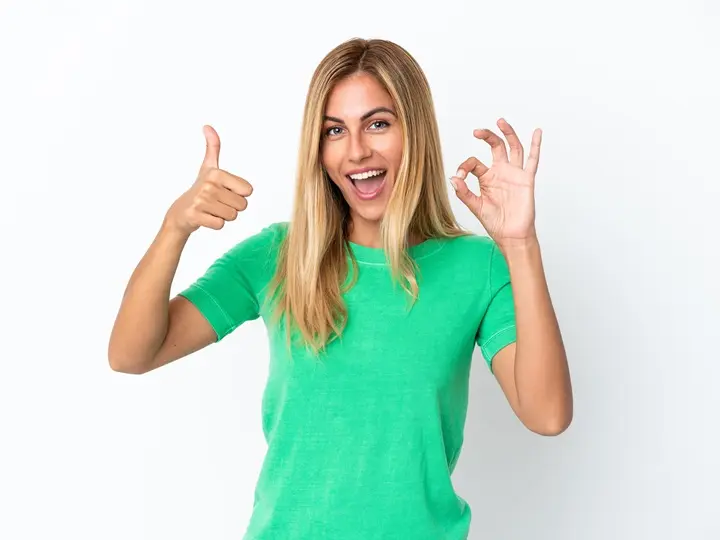 blonde-uruguayan-girl-isolated-white-background-showing-ok-sign-thumb-up-gesture 10 legjobb ÉTVÁGYCSÖKKENTŐ Tipp Uncategorized 