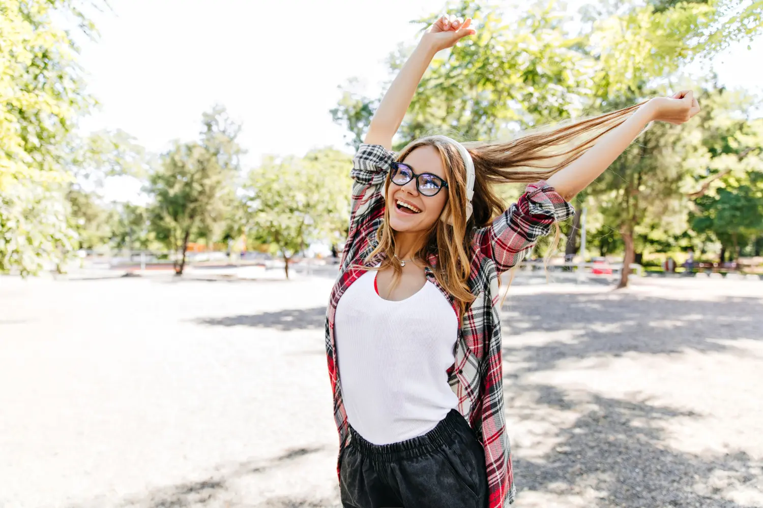 boldog-no-menstruaciokor Harmóniában a menstruációs ciklussal – Életmód tippek Hormontámogatás 