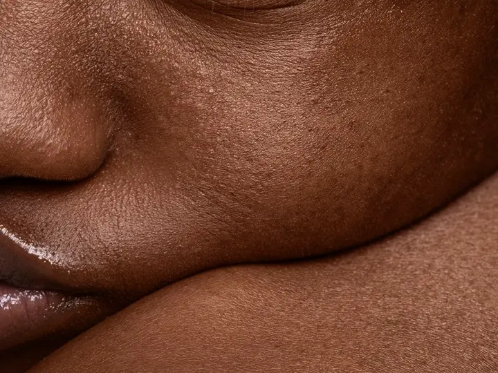 close-up-face-pores-texture Természetes UV-védelem belülről, tápanyagokkal Sejtvédelem 