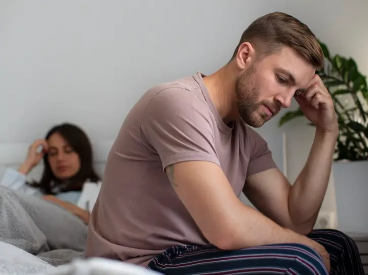 couple-with-person-suffering-from-std Alacsony tesztoszteron szint jelei és kezelése Hormontámogatás 