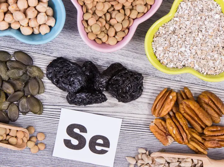 food-containing-natural-selenium-other-vitamins-minerals-healthy-eating A szelén hatása a pajzsmirigy működésére Szupertápanyagok 