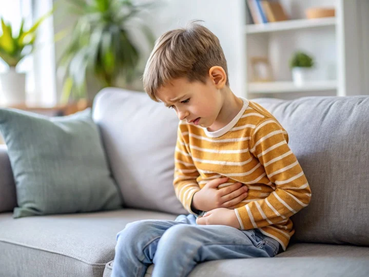 gyermek-has-fajdalom-enzimek_1 Gyermek emésztési panaszok? Segítenek az emésztőenzimek! Emésztés 