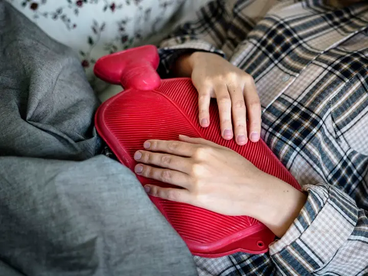 igy-tudjuk-kezelni-a-gyomorfajdalmat Gyomorfájdalom megszüntetése: A 6 legjobb otthoni módszer Emésztés 