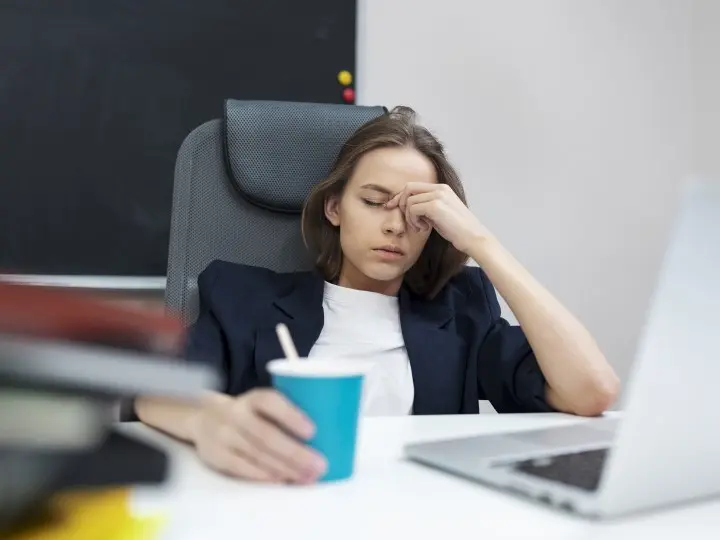 kieges-koros-kovetkezmenyekkel Küzdd le a kiégést! 4 jótanács, hogy jobban legyél! Mentális egészség 