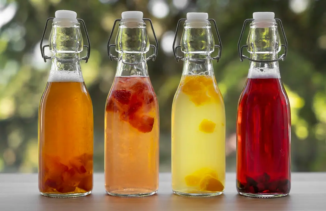 still-life-kombucha-bottle A fermentálás 5 előnye és módjai Emésztés 