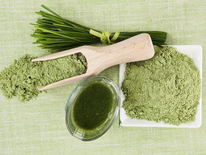 vegan-buzafu-italpor-osszetevok 5+1 ok, hogy búzafű lökettel induljon a nap! Méregtelenítés 